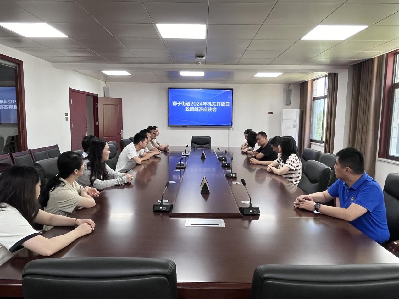 政务零距离，服务暖人心