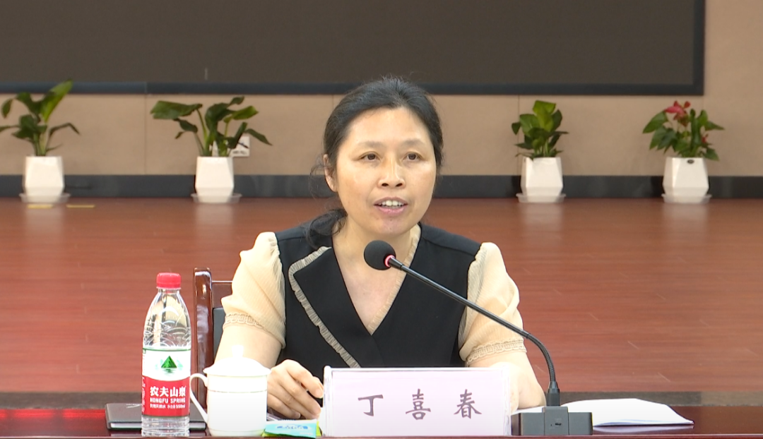 丁喜春来我区专题调研优化营商环境民主监督工作