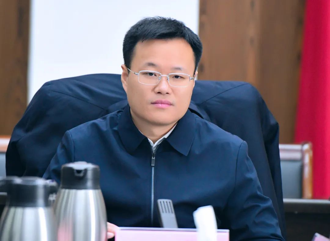 盛炜主持召开区委考核委会议